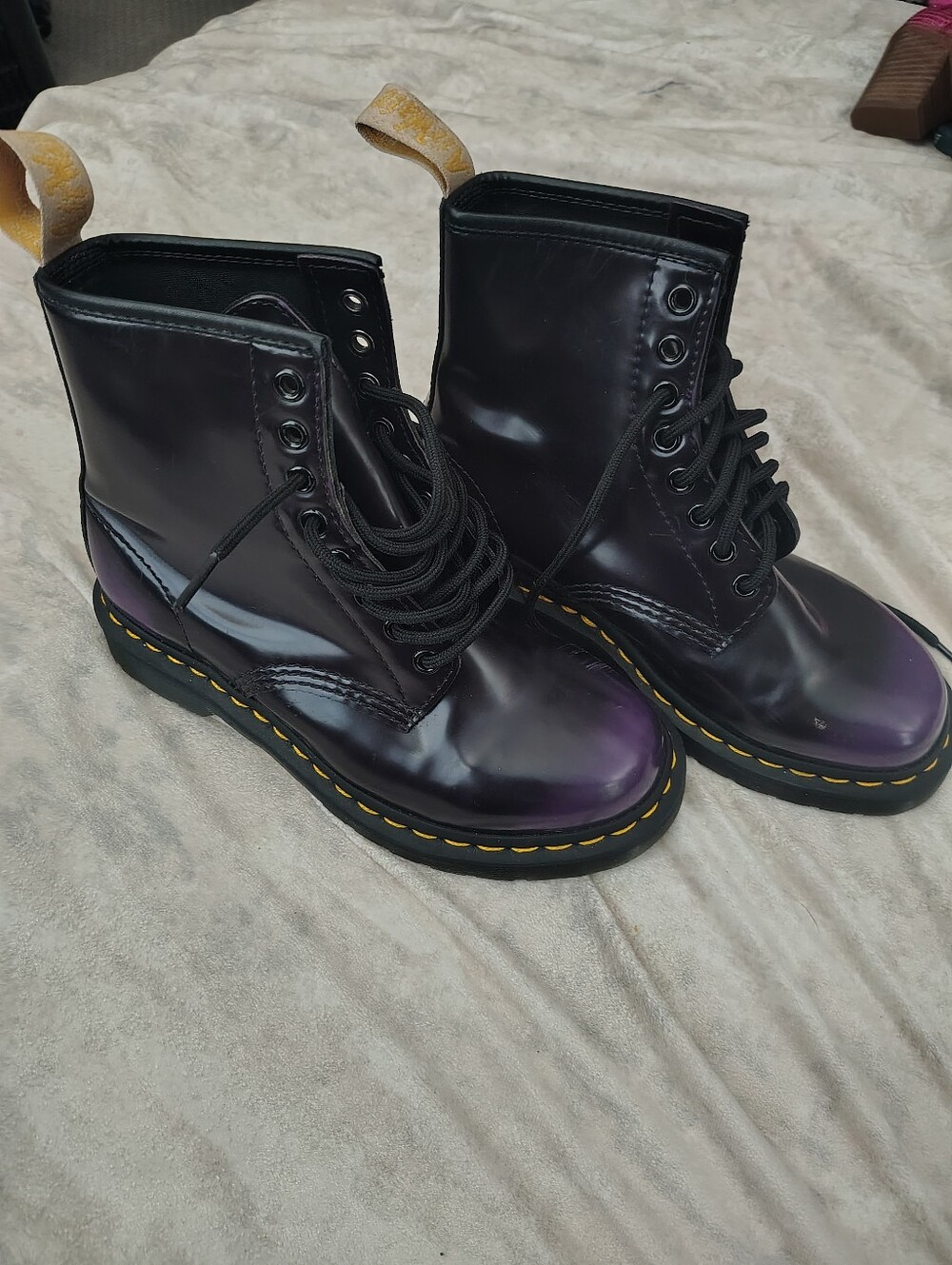 Dr. Marten's NWOT